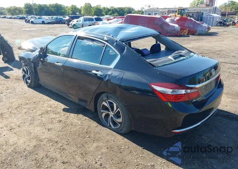 2016 Honda Accord Lx z USA, uszkodzony, nr VIN 1HGCR2F47GA034550